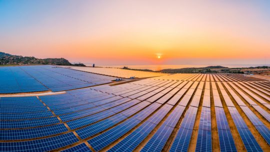 Énergie solaire : astuces pour réduire la consommation